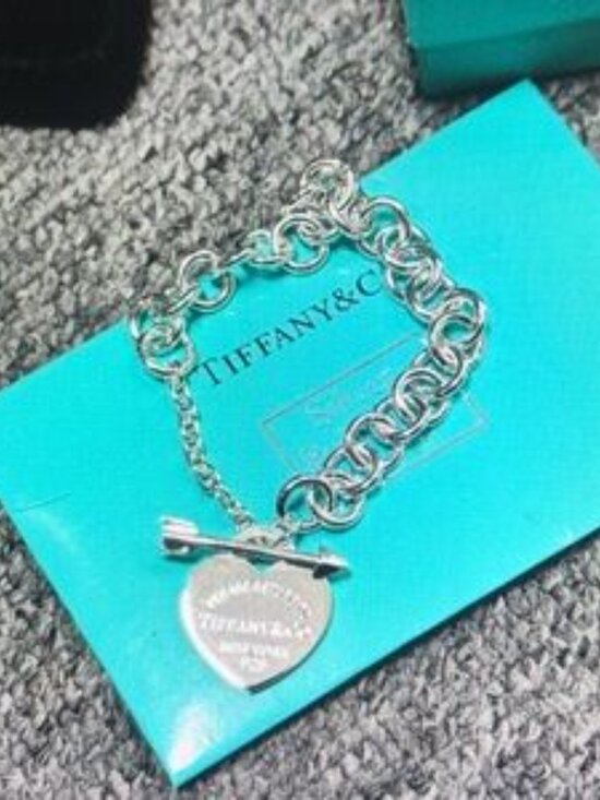 Tiffany & Co. Silver Heart Bracelet - Picture 2 of 7